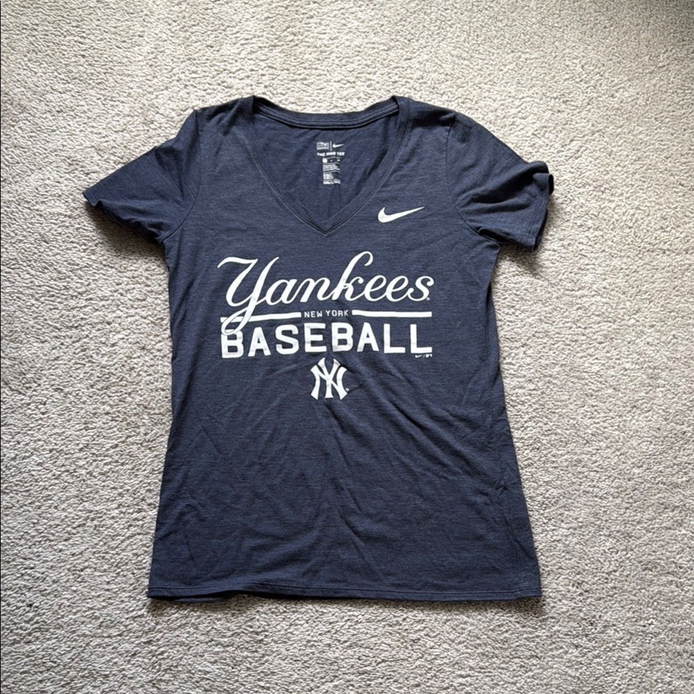 Nike Yankees Navy Woman’s V-Neck Short Sleeve T-Shirt